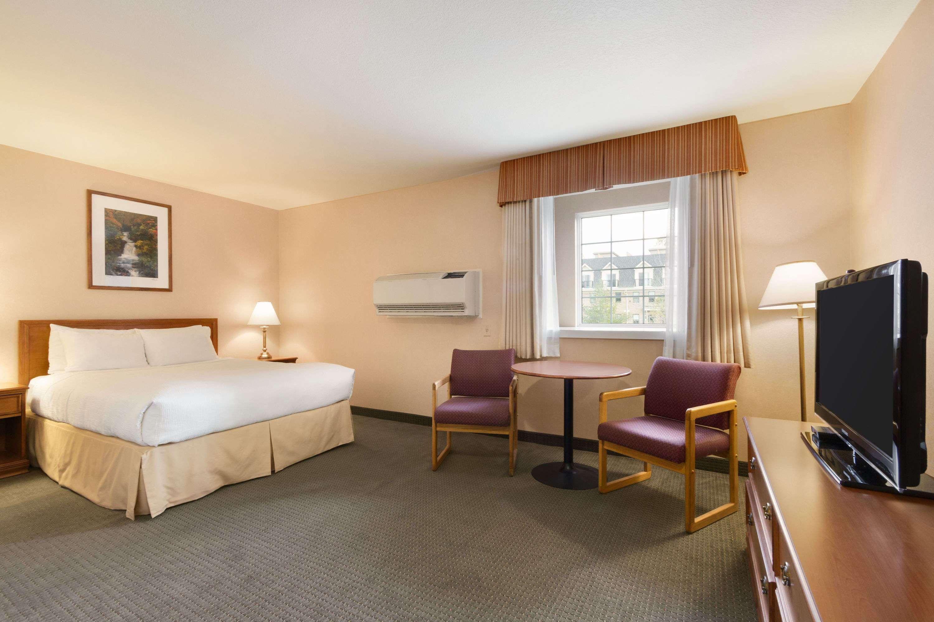 Days Inn By Wyndham Guelph Eksteriør billede