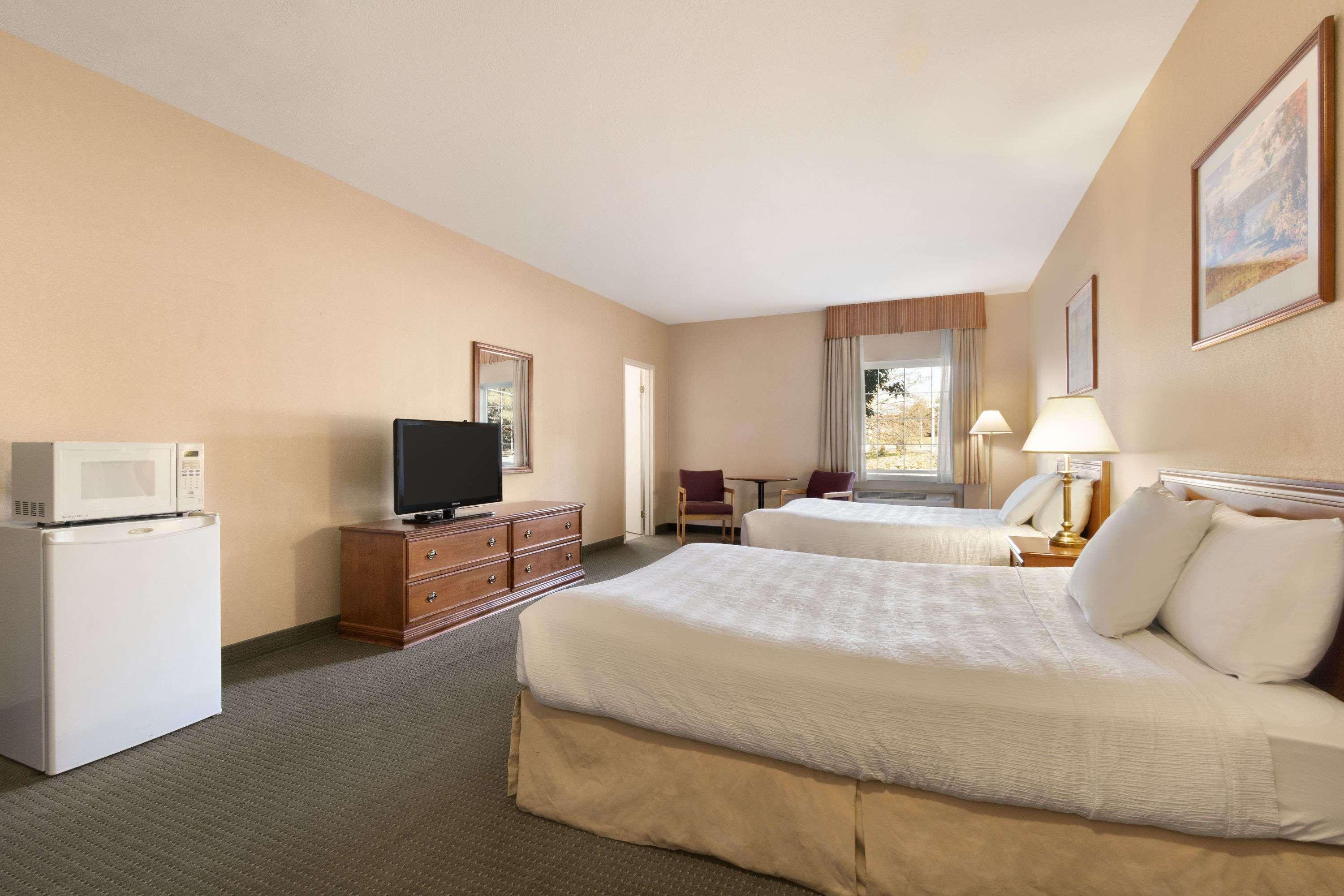 Days Inn By Wyndham Guelph Eksteriør billede